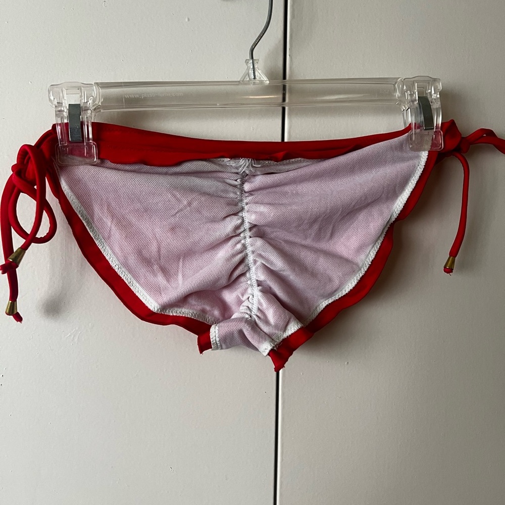 Ruffle Red Bikini Set - Picture 5 of 9